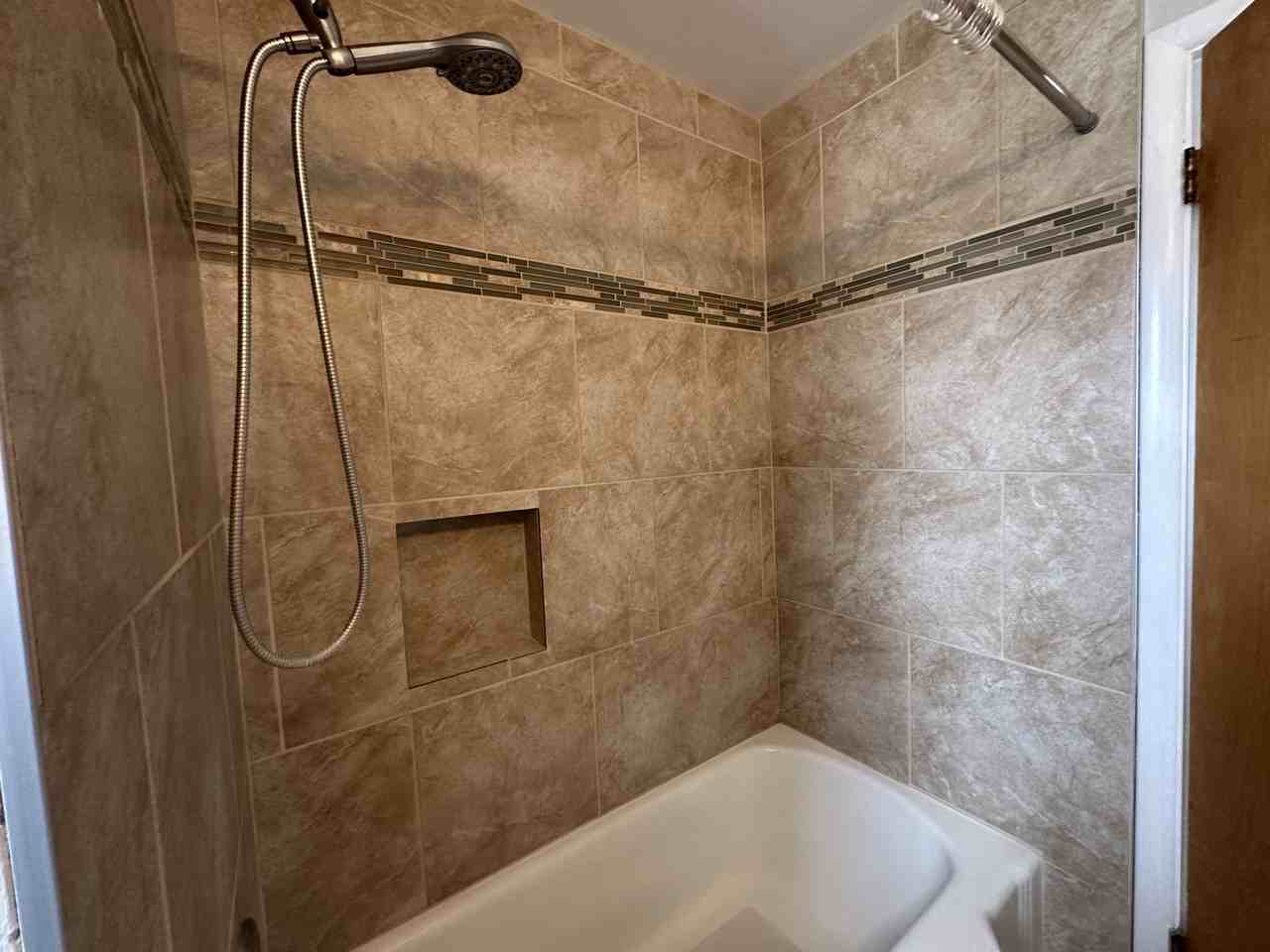 4506 Vaughn Ln - Photo 7 of 14