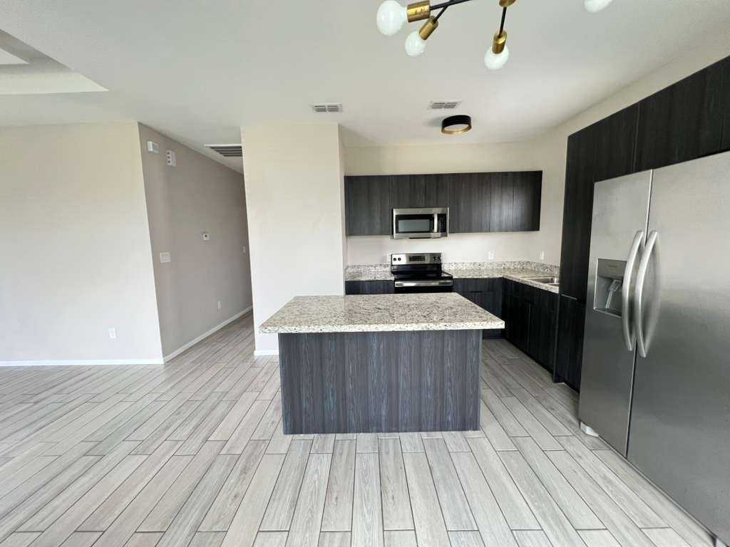 5701 Swallow Ave #3 - Photo 2 of 16