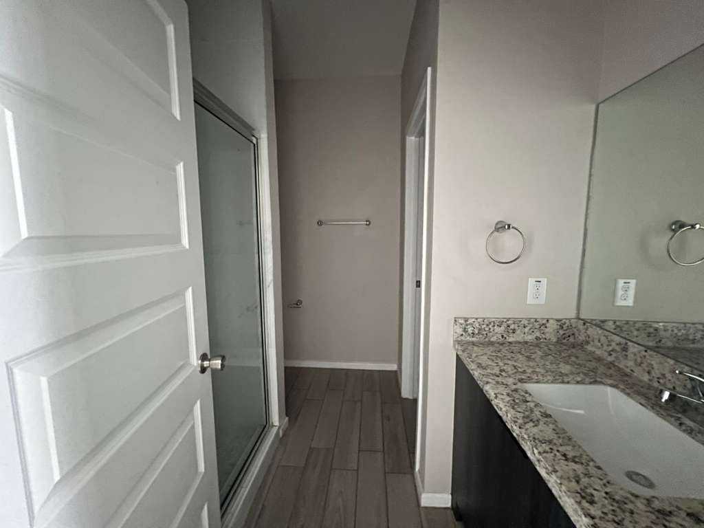 5701 Swallow Ave #3 - Photo 7 of 16