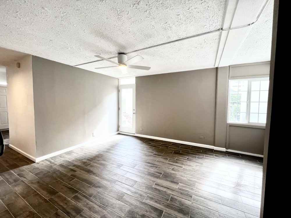 417 Namahana St #17 - Photo 6 of 10