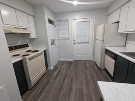 featured image of 2347 Horne AvenueApt A #A