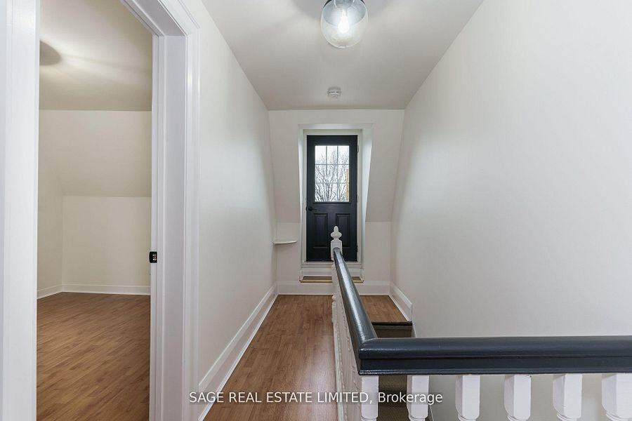 160 Gore Vale Avenue - Photo 11