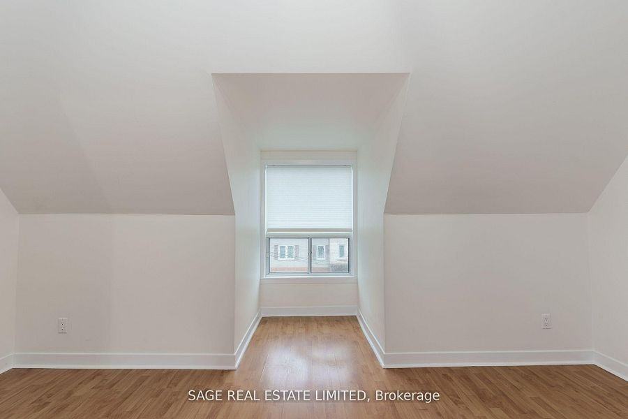 160 Gore Vale Avenue - Photo 20