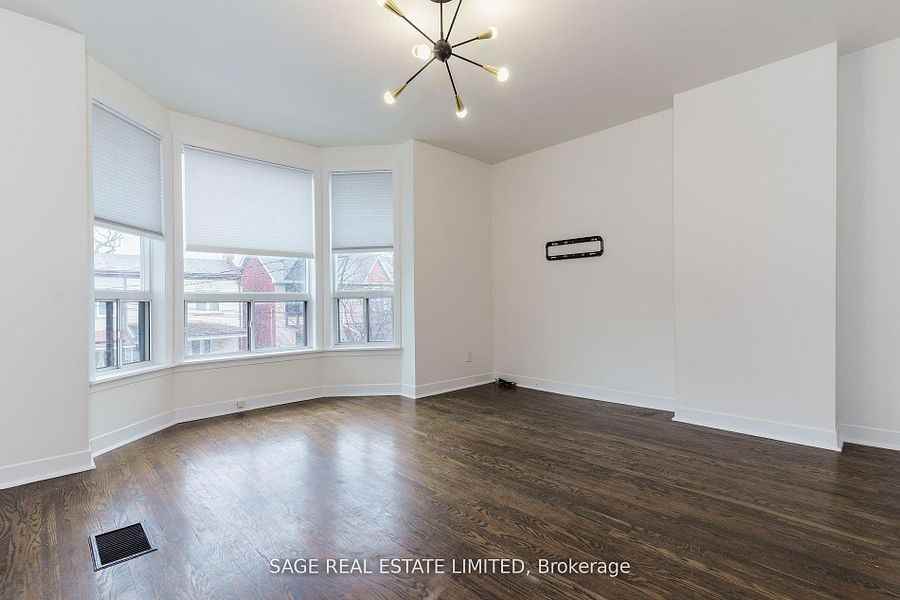 160 Gore Vale Avenue - Photo 4 of 23