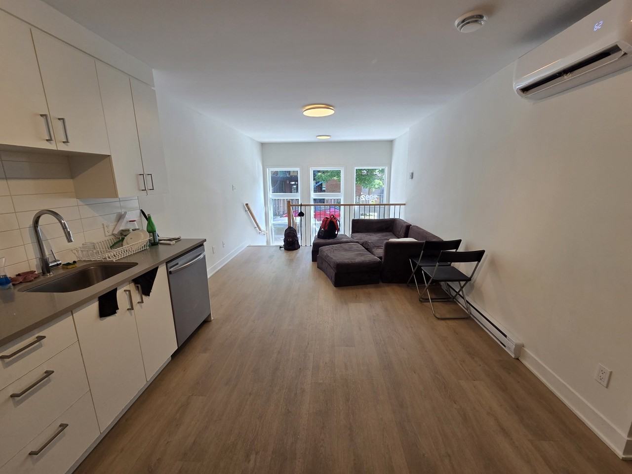 2092 Rue Harmony - Photo 3 of 9
