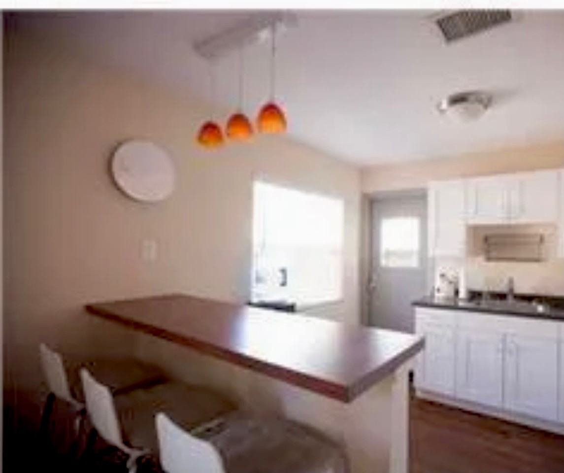 2175 Goldenrod St #1 - Photo 3 of 20