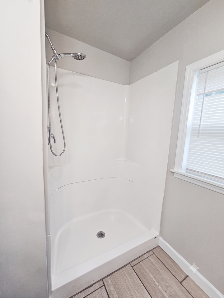 29 Hall St #1 - Photo 7 of 7