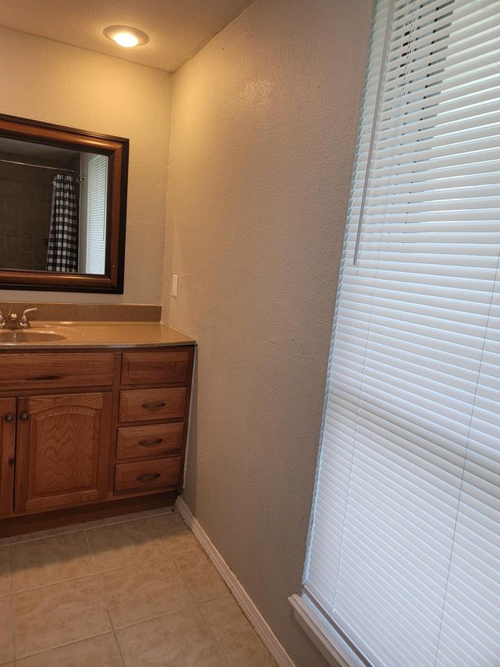 2817 Franklin Dr #1 - Photo 7 of 14