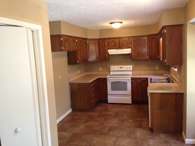 1651 W Wayland St #1 - Photo 3 of 27
