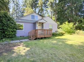 featured image of 105 Sw 119th St #1