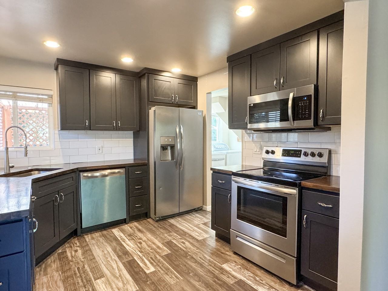 105 Sw 119th St #1 - Photo 6 of 17