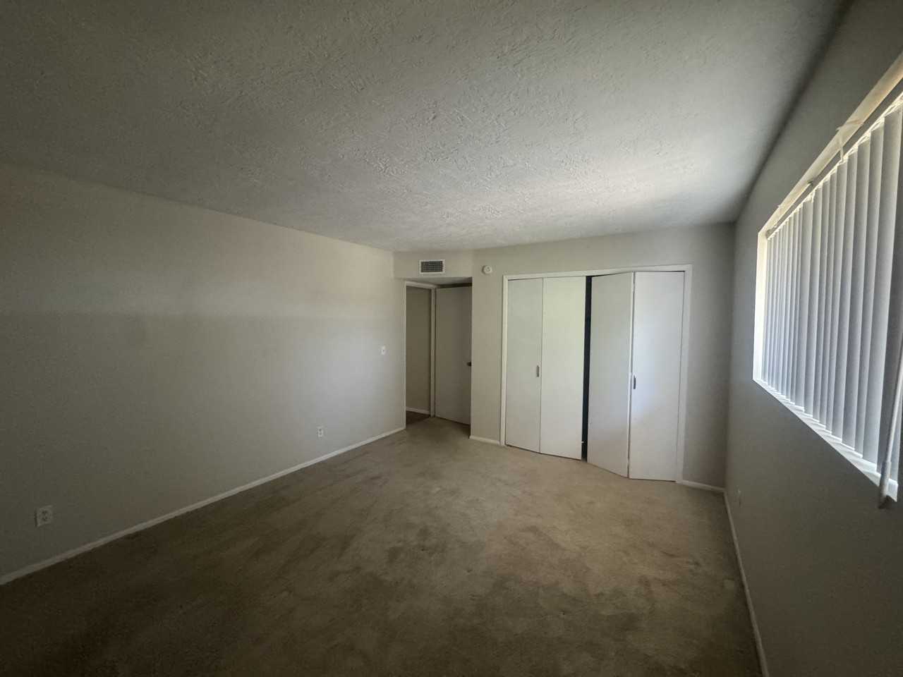 935 Country Club Dr #1 - Photo 5 of 10