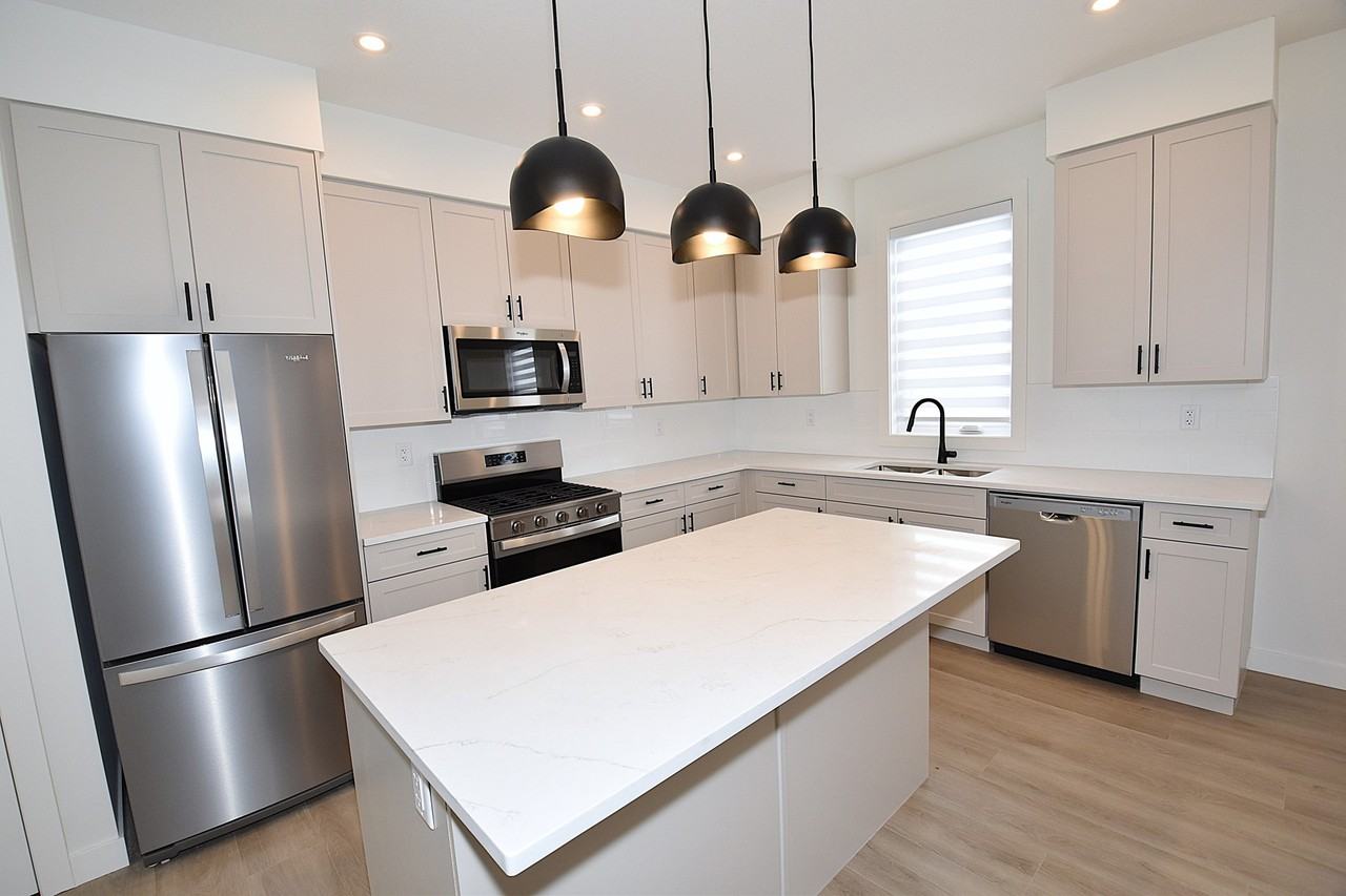 10316 147 Street NW - 10316 Main #10316MAIN - Photo 3 of 50