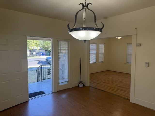 1446 S Aurora St #1 - Photo 3 of 30