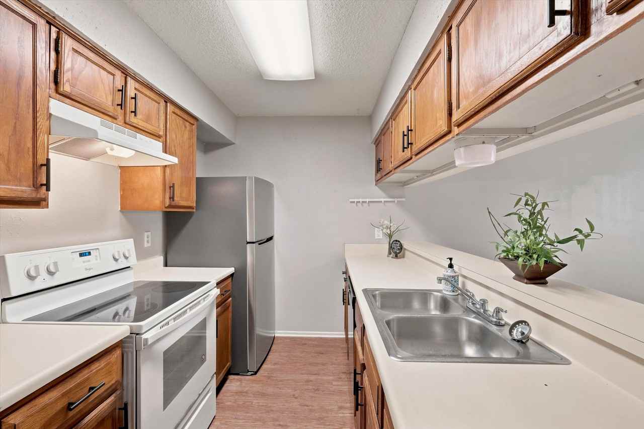 11136 El Sendero Street - 2Unit 2 #1 - Photo 5 of 10