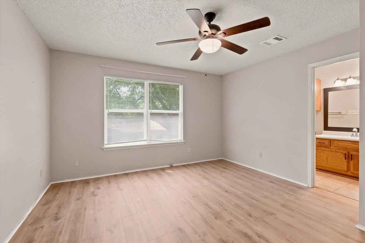 11136 El Sendero Street - 2Unit 2 #1 - Photo 6 of 10