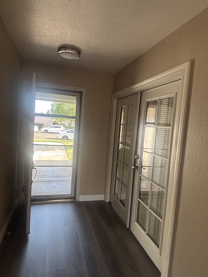 3431 Arizona Ave #1 - Photo 2 of 18