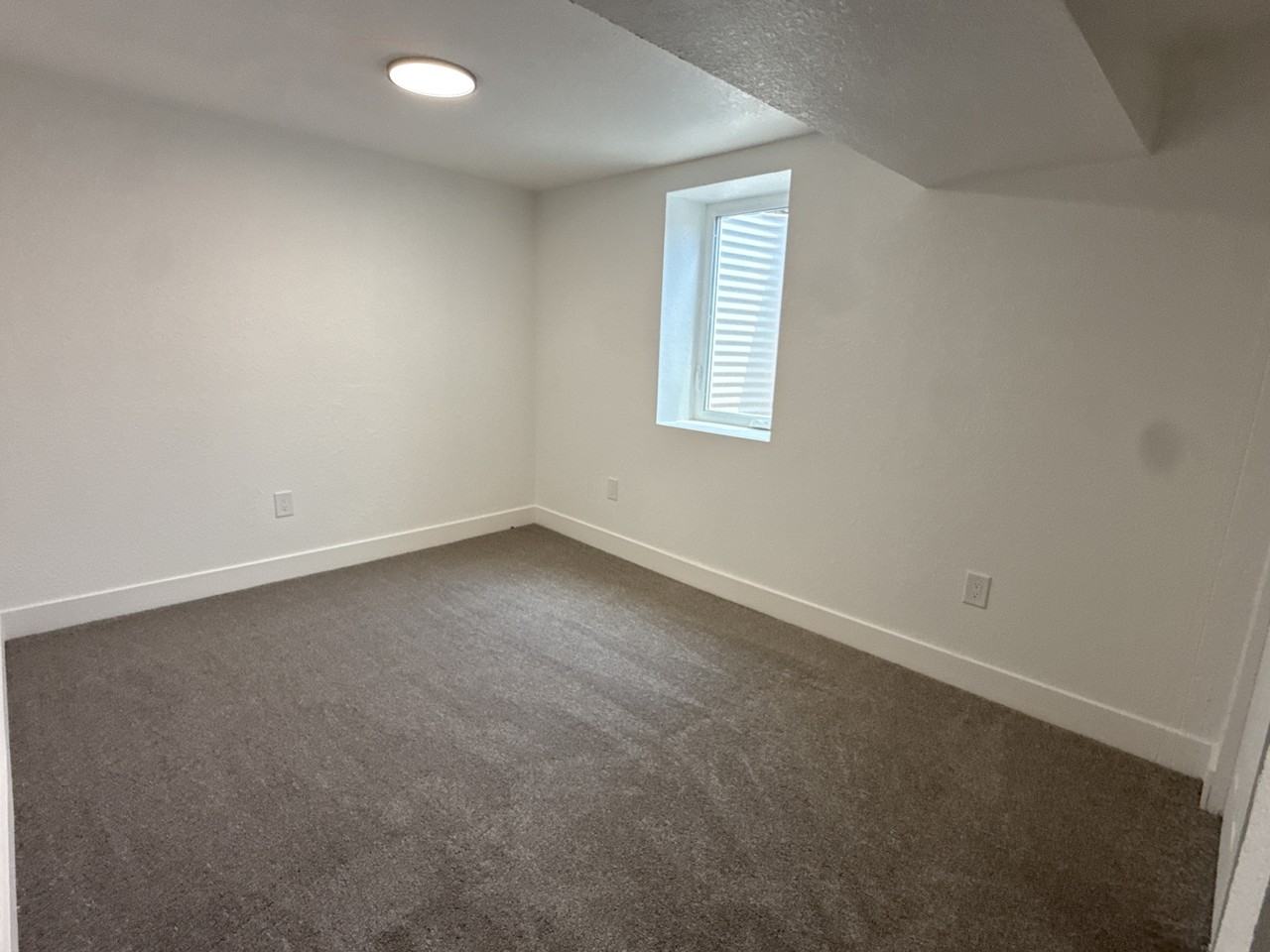 230 N 11th Ct #230 - Photo 3 of 12