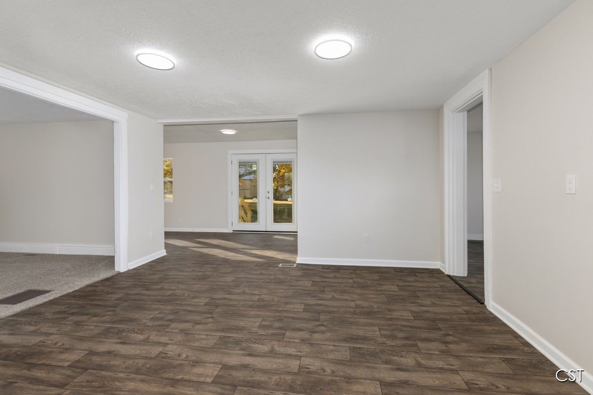 2980 Budd Rd #1 - Photo 4 of 36