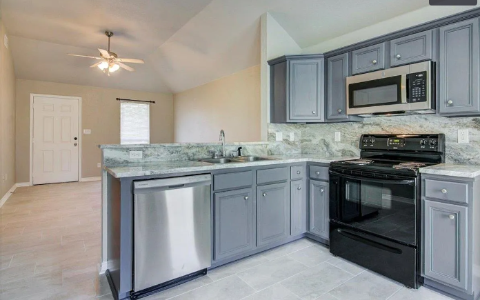 5780 Shadowbend Cir S #1 - Photo 2 of 10
