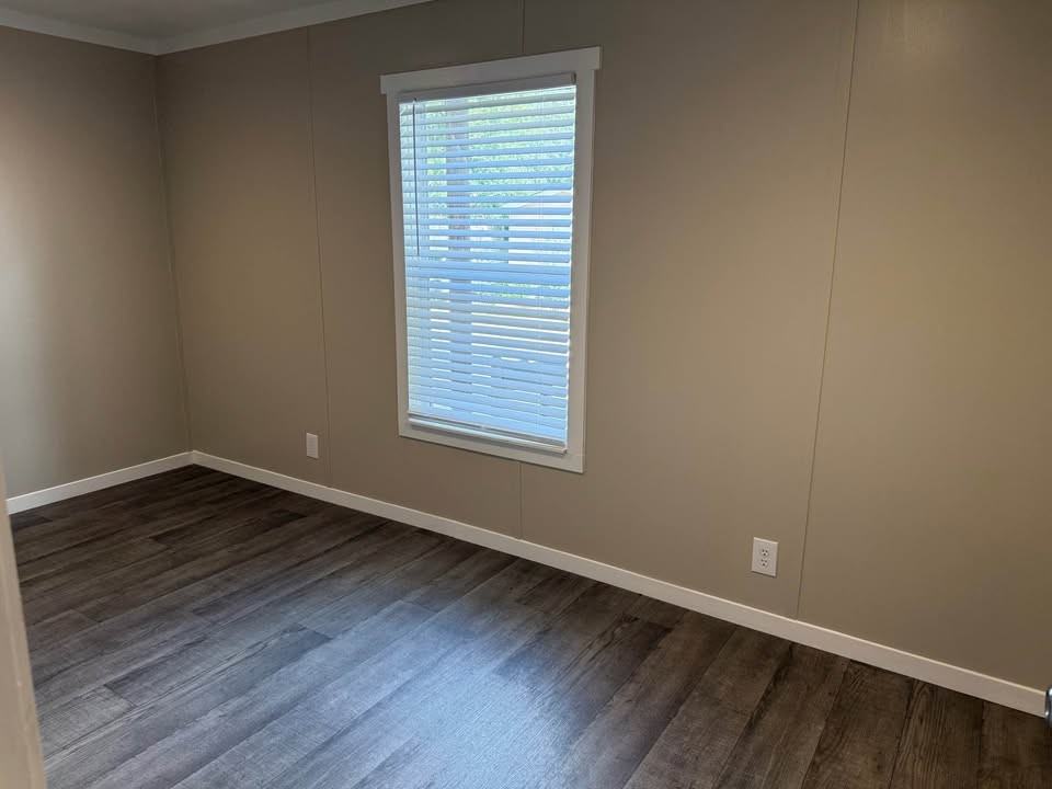 122 Eloise St - Photo 3 of 14