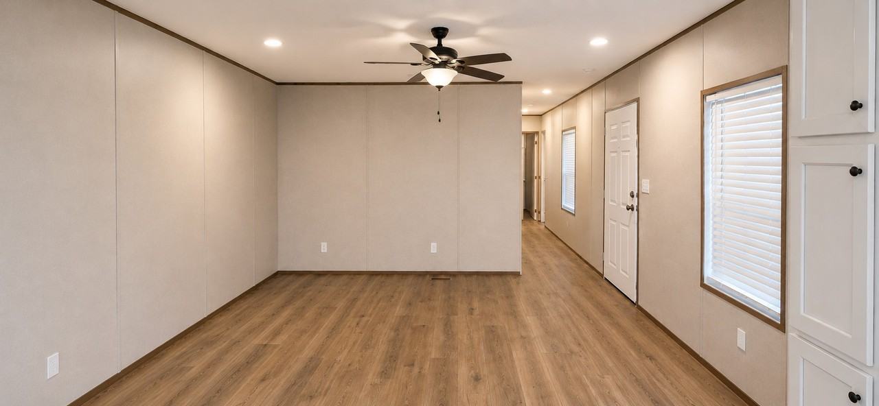 500 Webster Rd #7 - Photo 3 of 11