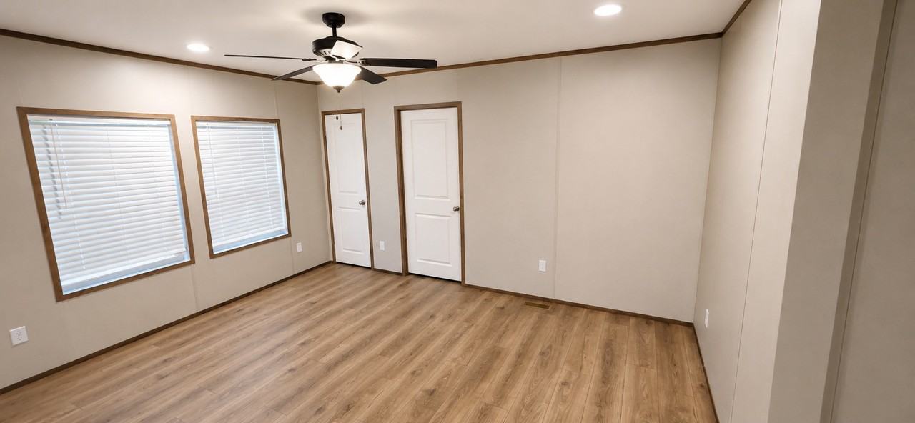 500 Webster Rd #7 - Photo 5 of 11