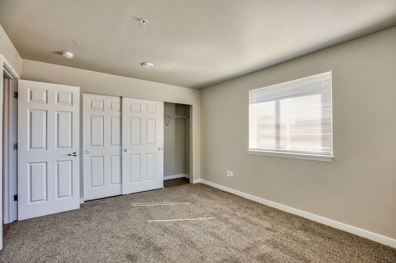 The Edge Apartments - Photo 7 of 38