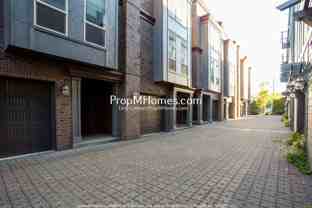5121 N Williams Ave - Photo 1 of 1