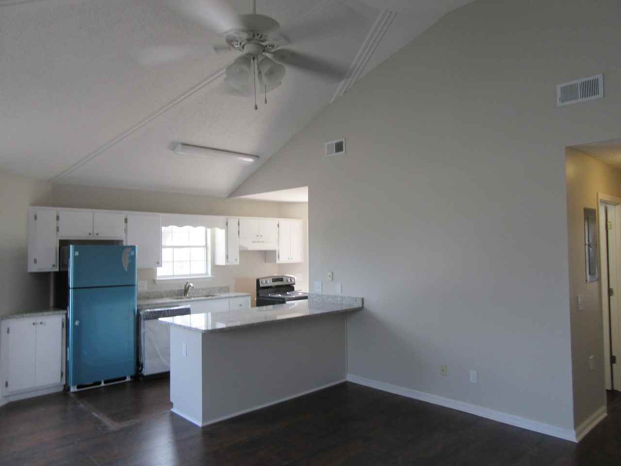 1401 Gulf Ave #1 - Photo 2 of 10