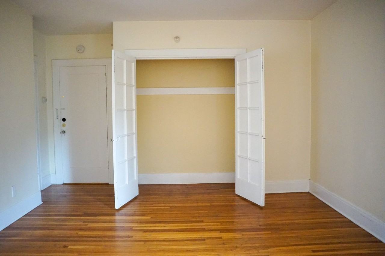 751 Sw Vista Ave #4 - Photo 7 of 10