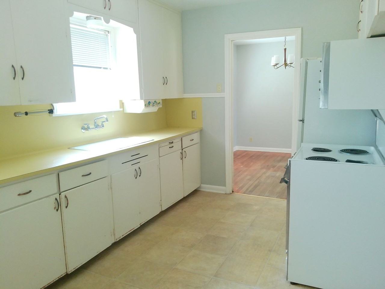 4526 Franklin Dr - Photo 4 of 18