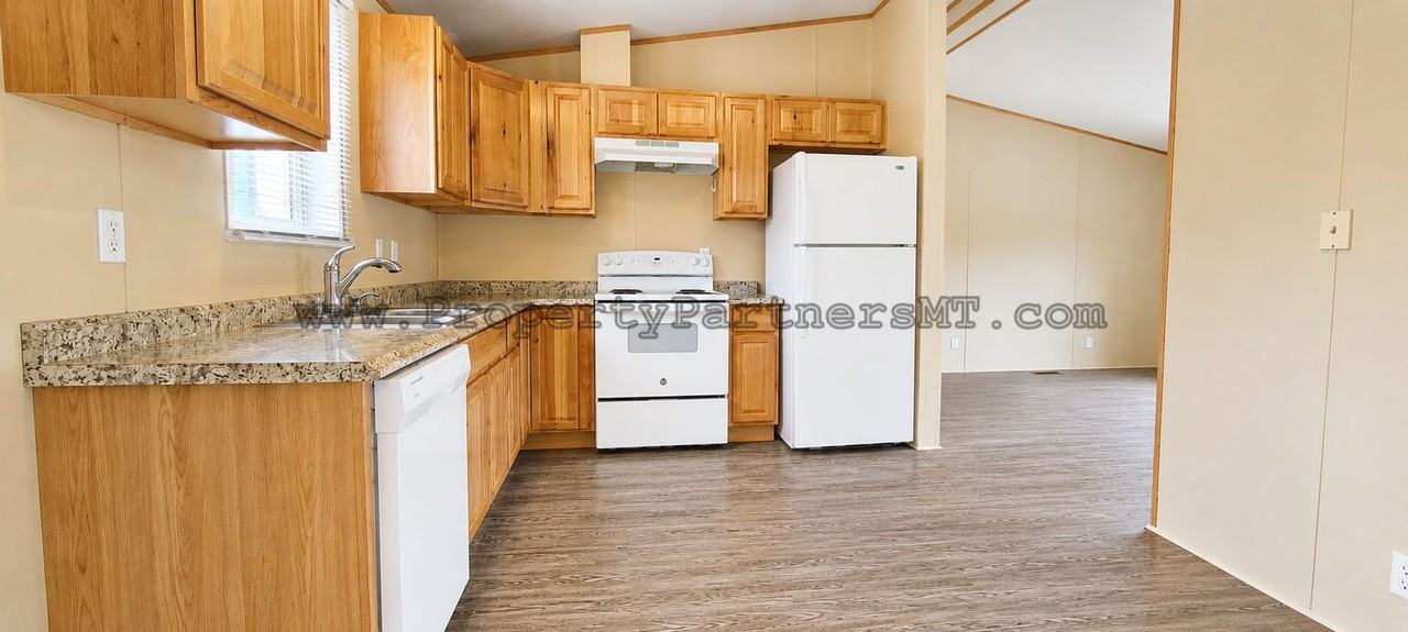 123 Sunlight Ave - Photo 4 of 15