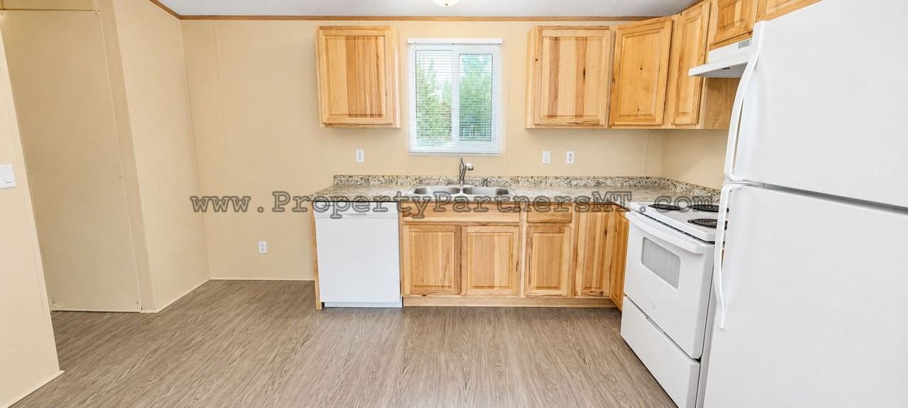 123 Sunlight Ave - Photo 5 of 15