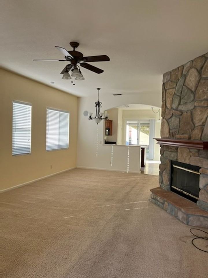 9632 Spring Breeze Ct - Photo 2 of 6