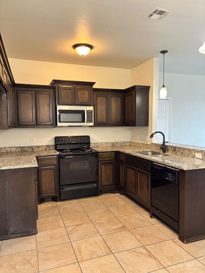1324A Garden Gate Dr - Photo 6 of 22