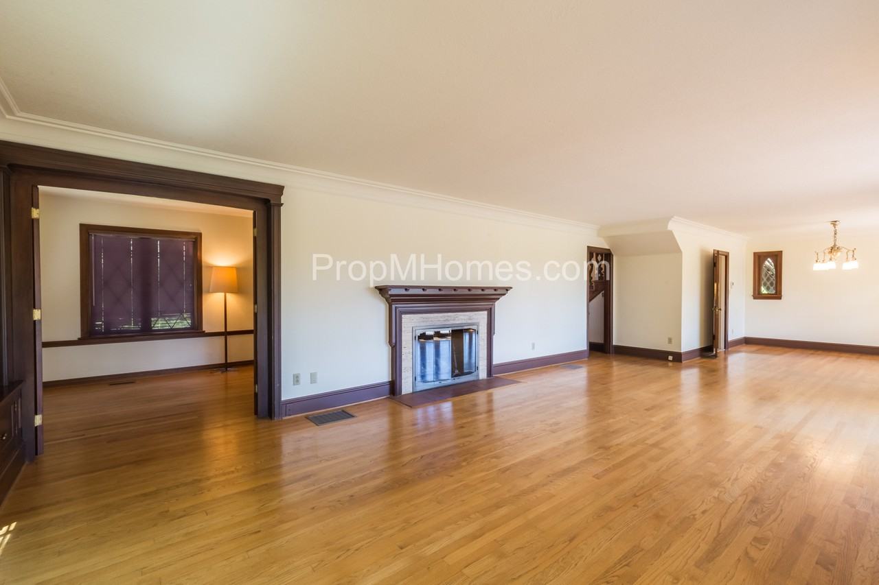 475 Furnace St - Photo 5 of 27