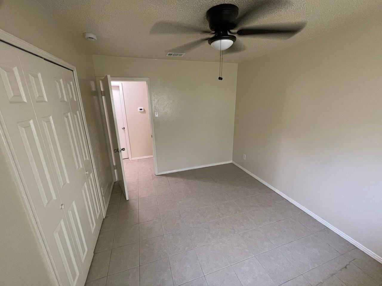 101 Greeting Gate Ln - Photo 6 of 10