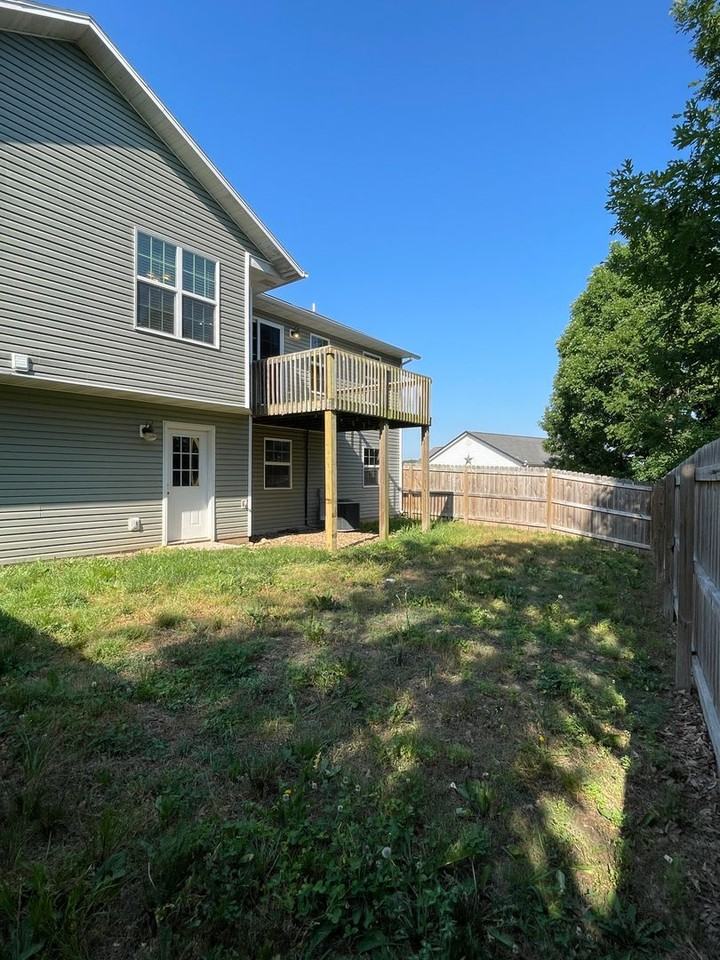 16084 Haidyn Rd - Photo 5 of 37