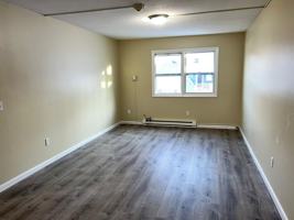 featured image of 15 River St