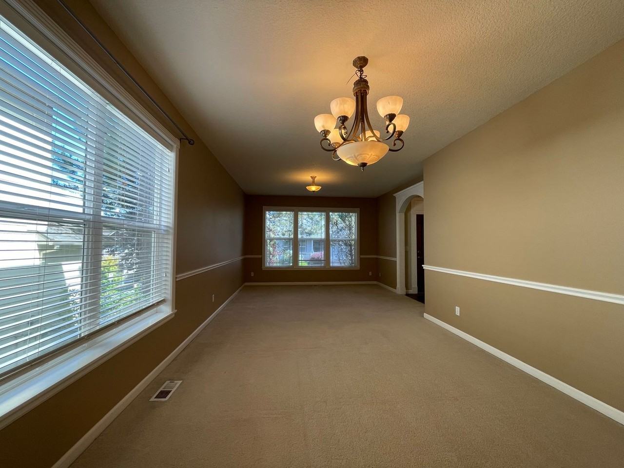 16116 Sw Bray Ln - Photo 5 of 49