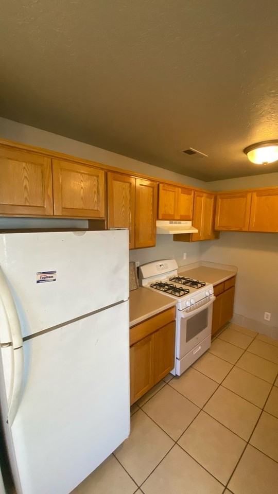 75 W 7th North St #4 - Photo 4 of 7