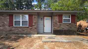 featured image of 2873B Glenn Hills Cir