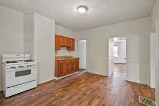 555-559 Adams Street - Photo 1 of 1