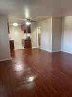 featured image of 1422 E Kingsley Ave