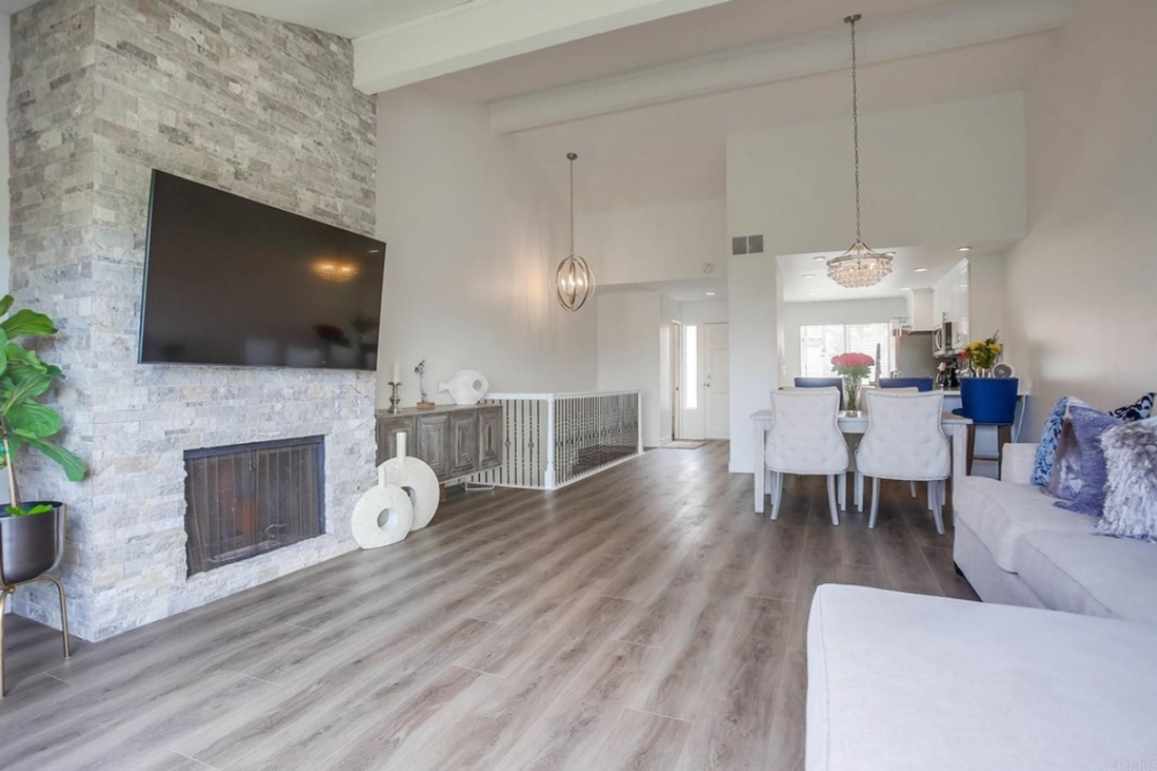 901 Caminito Estrada #C - Photo 6 of 28