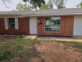 700 Mars St - Photo 1 of 1