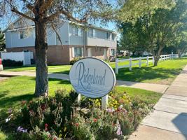 featured image of 3444 W Ridgeland Park Dr