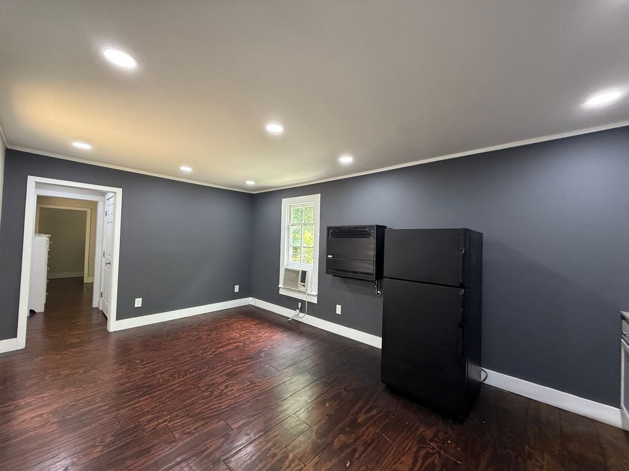 426 General Mouton Ave #C - Photo 2 of 7