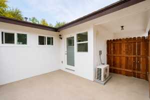 featured image of 1135 E Alexander Ave
